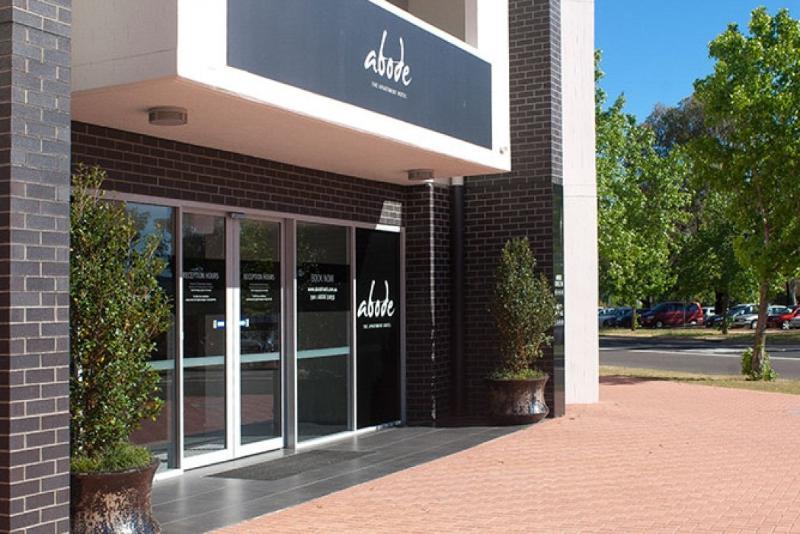 Abode Tuggeranong Aparthotel Canberra Kültér fotó