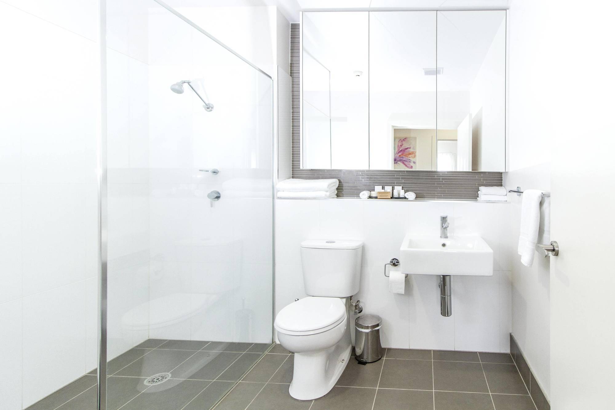Abode Tuggeranong Aparthotel Canberra Kültér fotó